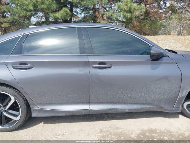2018 Honda Accord Sport მანქანა იყიდება აუქციონზე, vin: 1HGCV1F35JA250725, აუქციონის ნომერი: 44694996