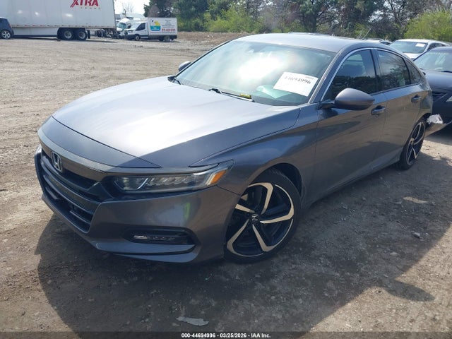2018 Honda Accord Sport მანქანა იყიდება აუქციონზე, vin: 1HGCV1F35JA250725, აუქციონის ნომერი: 44694996