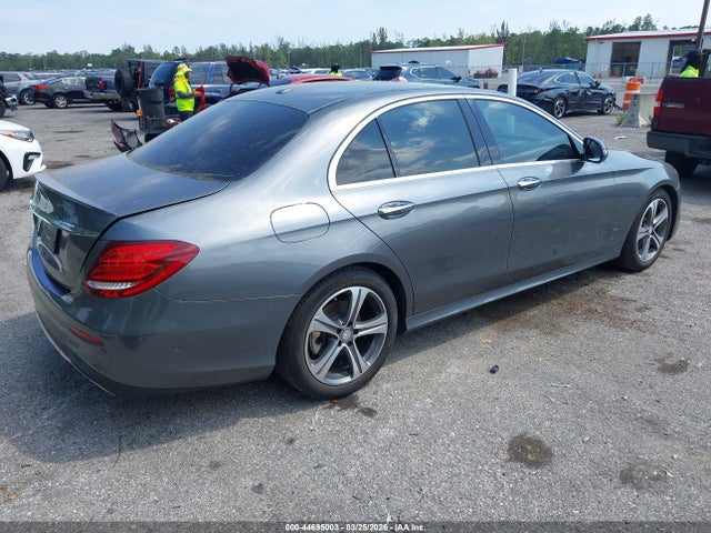 2017 MERCEDES-BENZ E 300 WDDZF4JB3HA082573 Photo 3