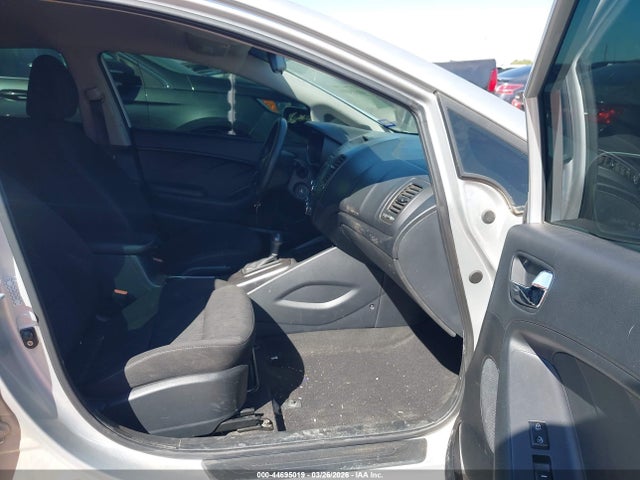 44695019 :رقم المزاد ، KNAFK4A65G5579916 vin ، 2016 Kia Forte Lx مزاد بيع