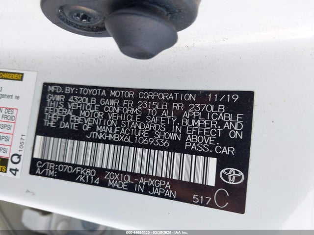 Toyota C-HR XLE 2020 JTNKHMBX6L1069336 Image 9