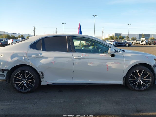 4T1G11AK9RU264708 Toyota CAMRY SE