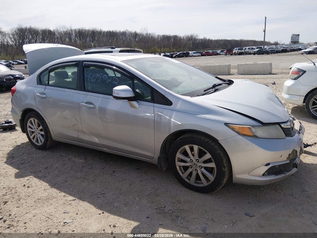 44695022 :رقم المزاد ، 19XFB2F87CE042433 vin ، 2012 Honda Civic Ex مزاد بيع