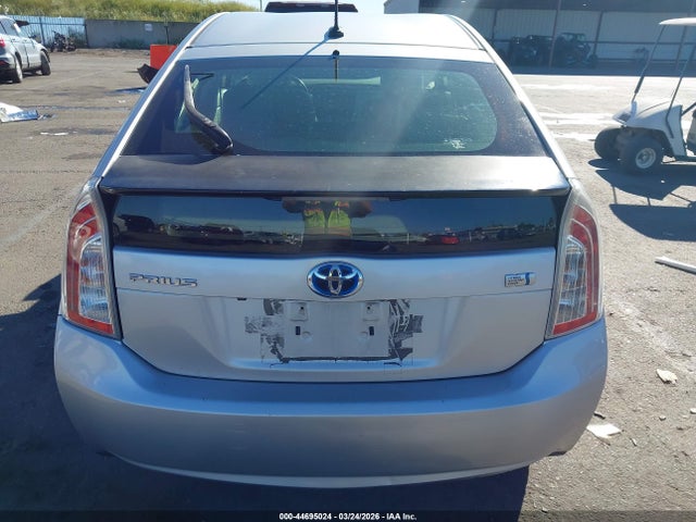 JTDKN3DU3E0384064 Toyota Prius Five