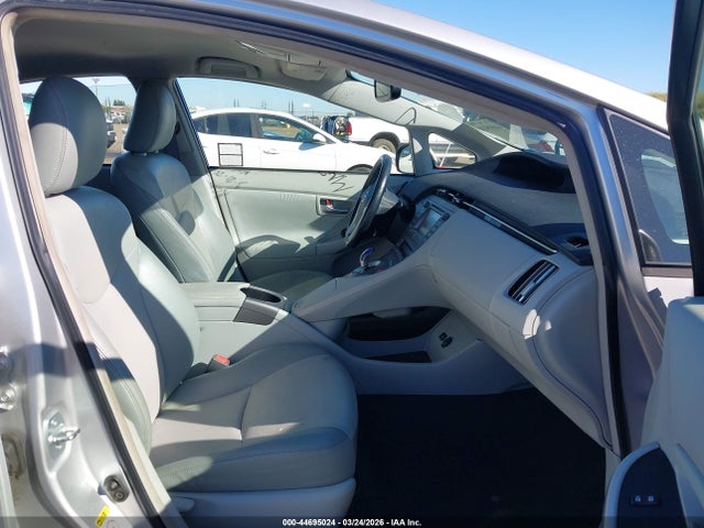 JTDKN3DU3E0384064 Toyota Prius Five