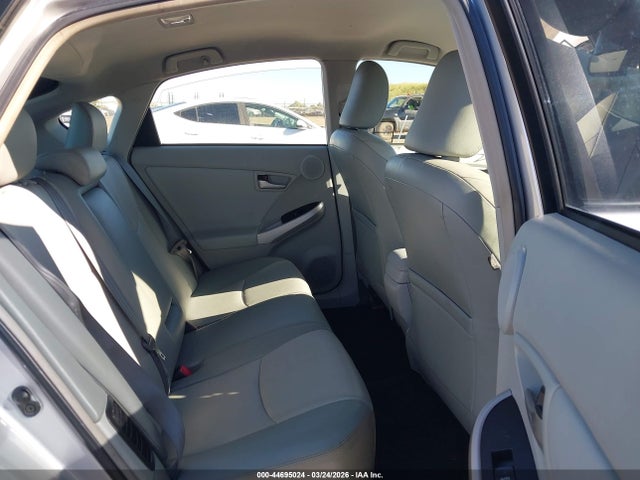 JTDKN3DU3E0384064 Toyota Prius Five