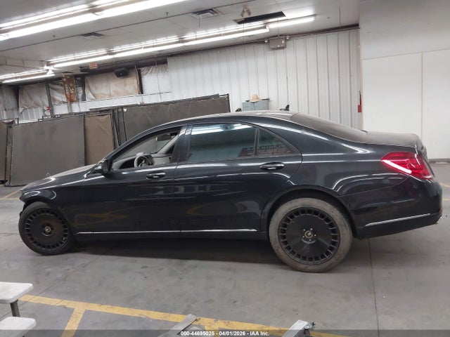 WDDUG8FB6FA118289 Mercedes-Benz S 550 4matic