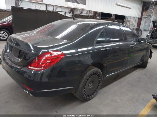 WDDUG8FB6FA118289 Mercedes-Benz S 550 4matic