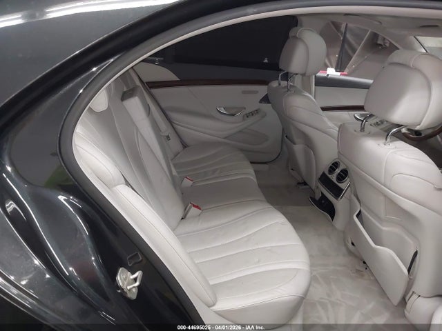 WDDUG8FB6FA118289 Mercedes-Benz S 550 4matic