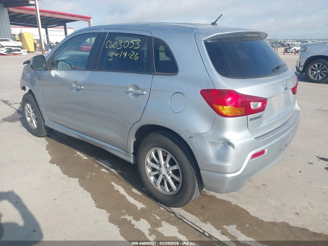 2011 MITSUBISHI OUTLANDER SPORT JA4AP3AU8BZ014742 Photo 2