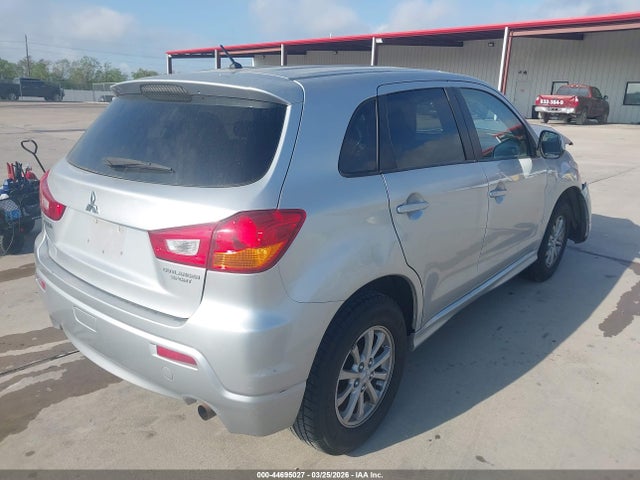2011 MITSUBISHI OUTLANDER SPORT JA4AP3AU8BZ014742 Photo 3