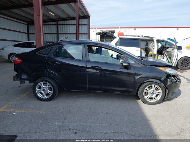 2014 Ford Fiesta Se მანქანა იყიდება აუქციონზე, vin: 3FADP4BJ9EM216952, აუქციონის ნომერი: 44695044