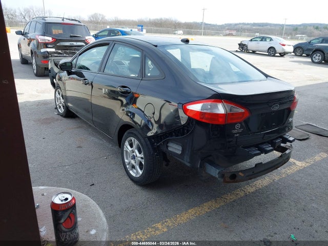 2014 Ford Fiesta Se მანქანა იყიდება აუქციონზე, vin: 3FADP4BJ9EM216952, აუქციონის ნომერი: 44695044