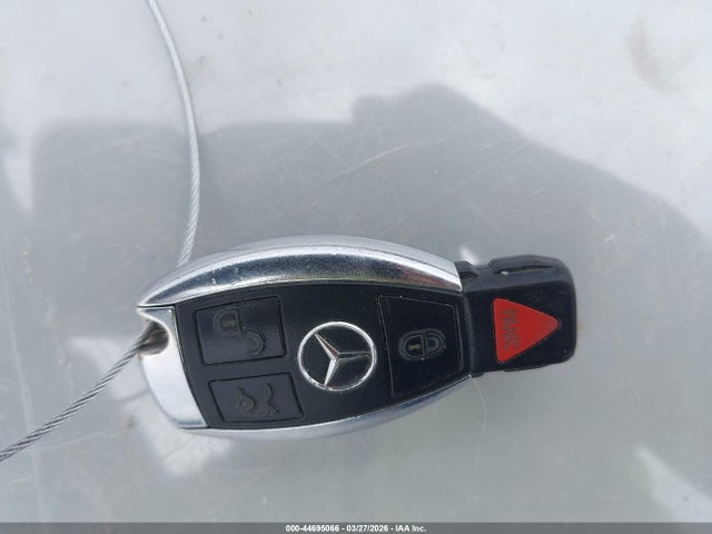 Продаж на аукціоні авто 2013 Mercedes-benz Glk 350, vin: WDCGG5HB0DF989640, номер лоту: 44695066