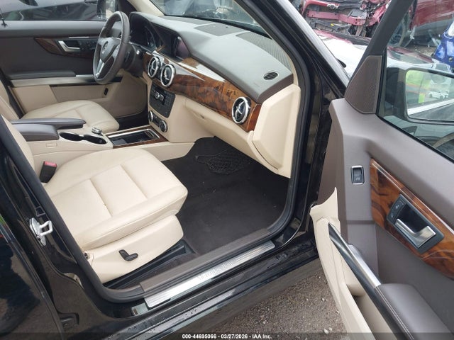 Продаж на аукціоні авто 2013 Mercedes-benz Glk 350, vin: WDCGG5HB0DF989640, номер лоту: 44695066