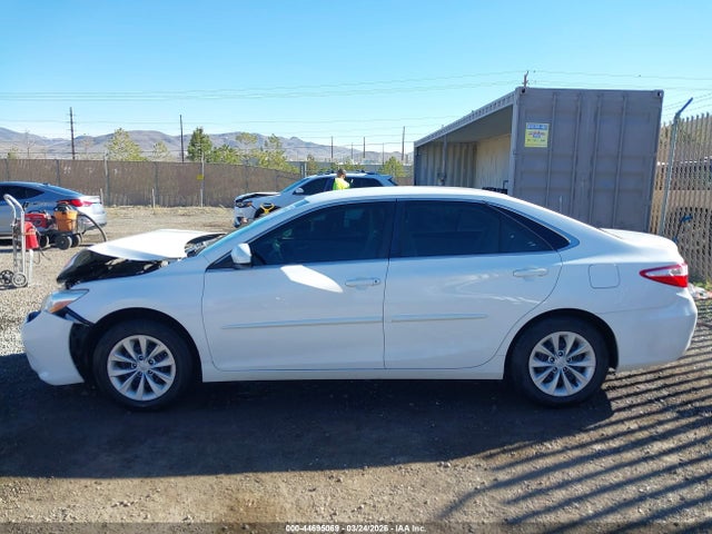 Toyota CAMRY LE 2017 4T1BF1FK7HU669937 Image 14
