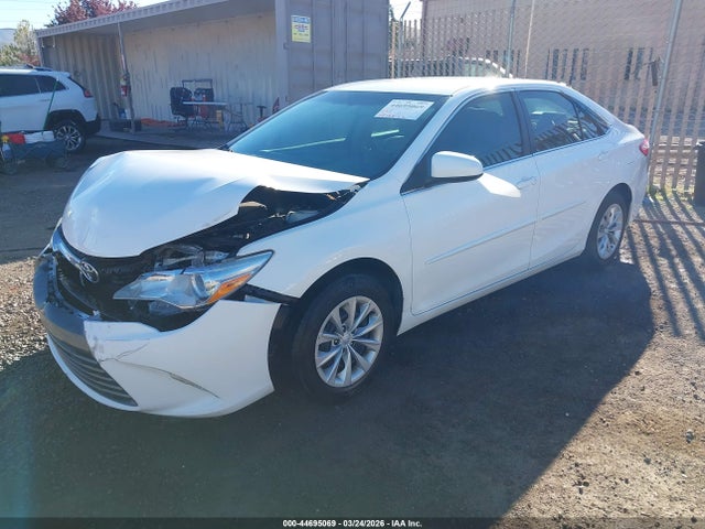 Toyota CAMRY LE 2017 4T1BF1FK7HU669937 Image 2