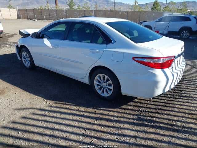 Toyota CAMRY LE 2017 4T1BF1FK7HU669937 Image 3