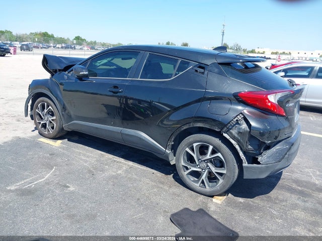 2020 TOYOTA C-HR NMTKHMBX3LR105800 Photo 2