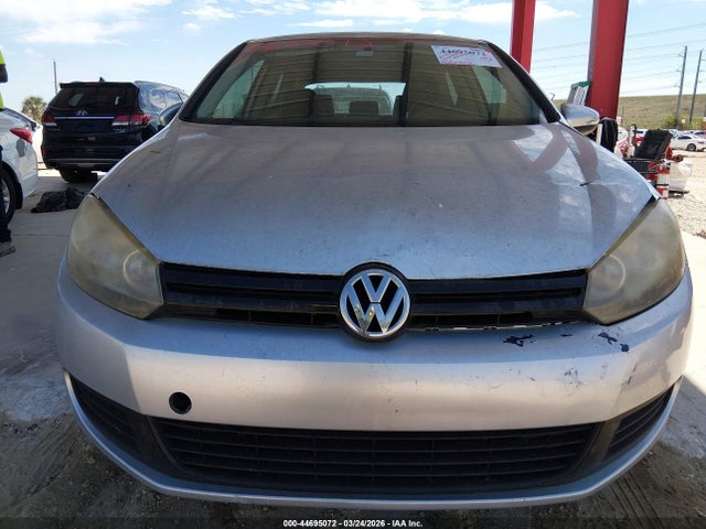 44695072 :رقم المزاد ، WVWBA7AJ6BW100156 vin ، 2011 Volkswagen Golf 2.5l 2-door مزاد بيع