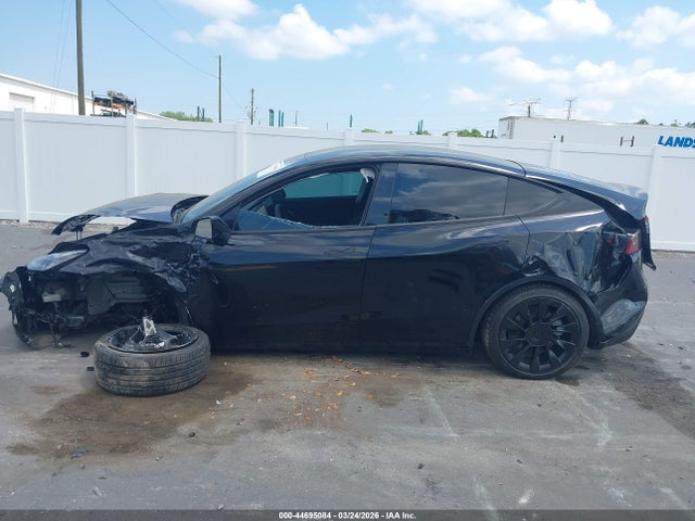 Aukcja sprzedaży 2022 Tesla Model Y Long Range Dual Motor All-wheel Drive, vin: 7SAYGAEE4NF433177, numer aukcji: 44695084