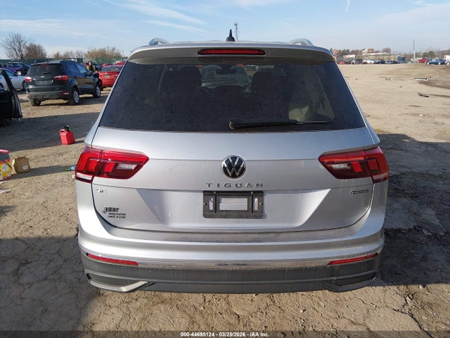 Продажа на аукционе авто 2024 Volkswagen Tiguan 2.0t Se/2.0t Wolfsburg Edition, vin: 3VVMB7AX8RM182395, номер лота: 44695124