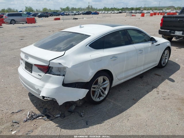 Продажа на аукционе авто 2019 Audi A5 45 Premium, vin: WAUANCF58KA057017, номер лота: 44695165