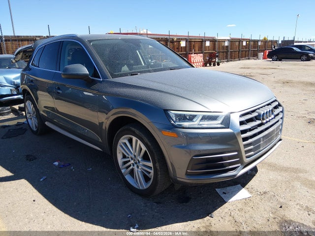 44695194 :رقم المزاد ، WA1BNAFY9J2016937 vin ، 2018 Audi Q5 2.0t Premium/2.0t Tech Premium مزاد بيع