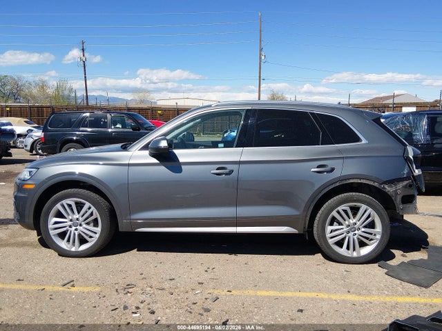 44695194 :رقم المزاد ، WA1BNAFY9J2016937 vin ، 2018 Audi Q5 2.0t Premium/2.0t Tech Premium مزاد بيع