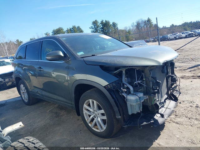 Toyota Highlander Le V6 2014 5TDBKRFHXES028316 Image 13
