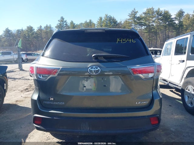 Toyota Highlander Le V6 2014 5TDBKRFHXES028316 Image 16