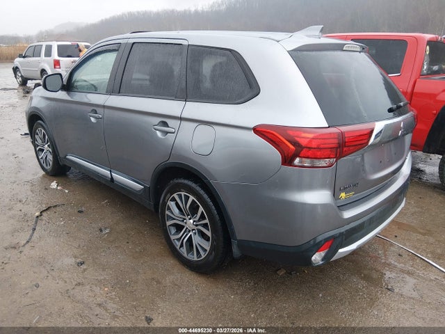 2018 MITSUBISHI OUTLANDER JA4AZ3A32JZ014218 Photo 2