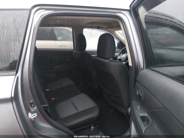 2018 MITSUBISHI OUTLANDER JA4AZ3A32JZ014218 Photo 7