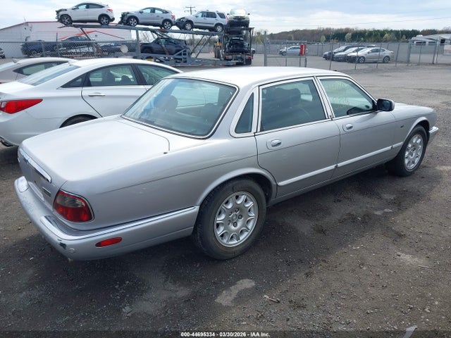 2003 JAGUAR XJ SAJDA14C63LF55776 Photo 3
