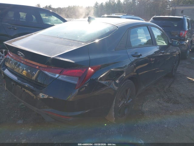 KMHLM4AG1PU587022 Hyundai ELANTRA SEL