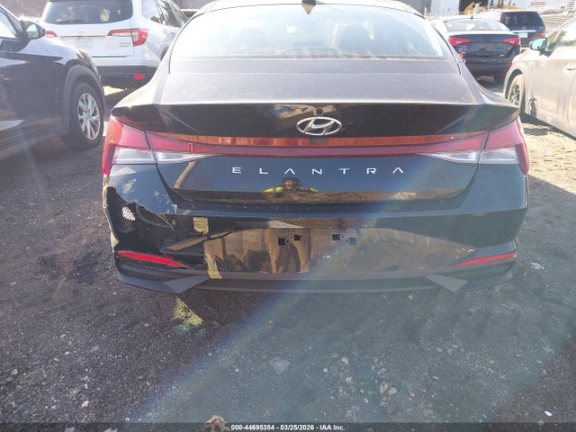 KMHLM4AG1PU587022 Hyundai ELANTRA SEL