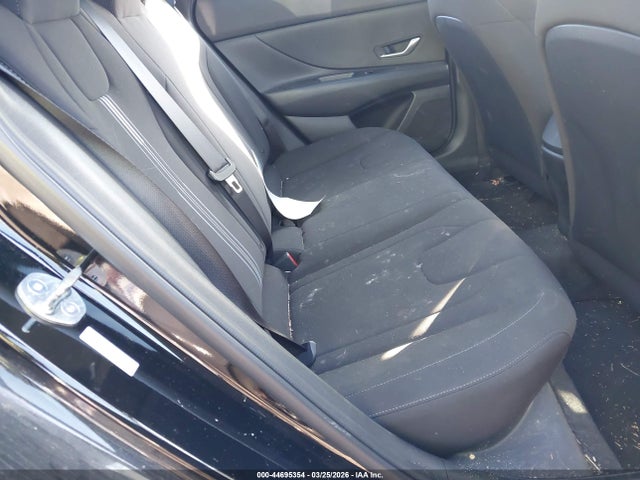 KMHLM4AG1PU587022 Hyundai ELANTRA SEL