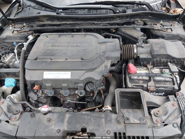1HGCT2B07GA004257 Honda Accord Touring