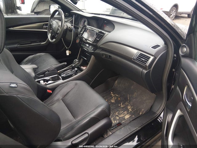 1HGCT2B07GA004257 Honda Accord Touring