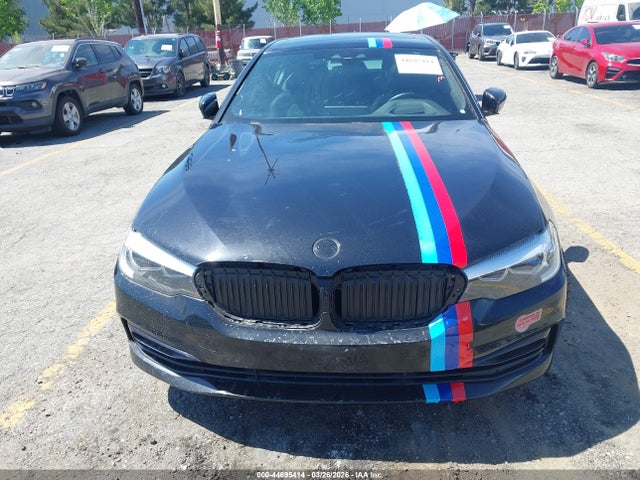 WBAJA9C58JB034395 BMW 530e Iperformance