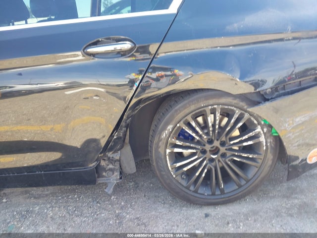 WBAJA9C58JB034395 BMW 530e Iperformance