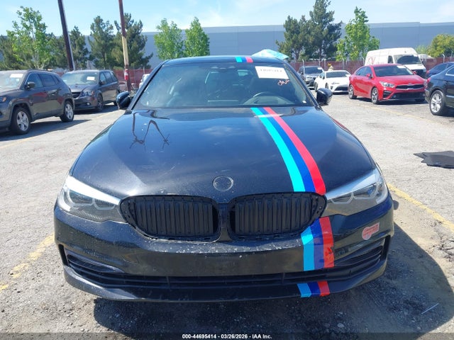 WBAJA9C58JB034395 BMW 530e Iperformance