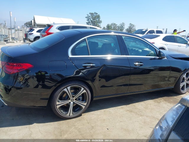 W1KAF4GB2TR313722 Mercedes-Benz C 300