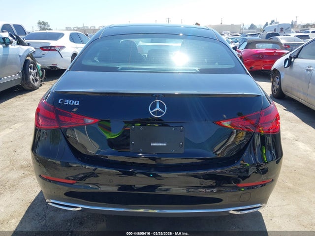 W1KAF4GB2TR313722 Mercedes-Benz C 300