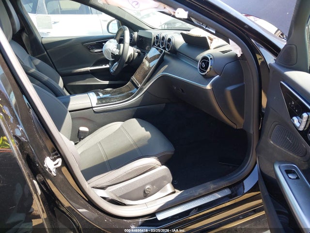 W1KAF4GB2TR313722 Mercedes-Benz C 300
