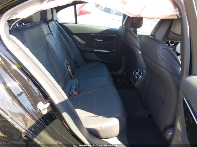 W1KAF4GB2TR313722 Mercedes-Benz C 300