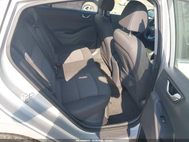 2017 HYUNDAI IONIQ HYBRID KMHC75LC0HU045774 Photo 7