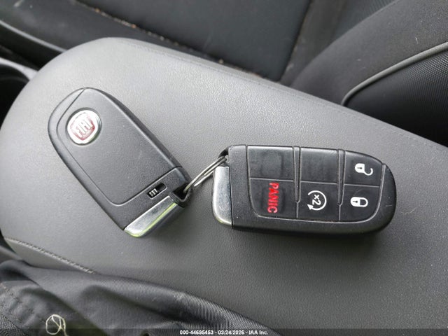 2017 FIAT 500X ZFBCFYAB5HP542288 Photo 10