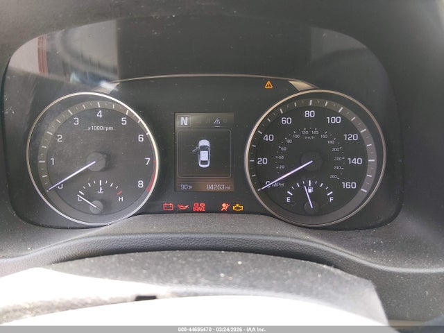 5NPD84LF3JH398827 Hyundai ELANTRA SEL