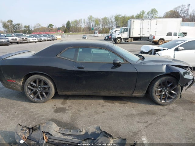 Aukcja sprzedaży 2022 Dodge Challenger Sxt, vin: 2C3CDZAG1NH143788, numer aukcji: 44695471